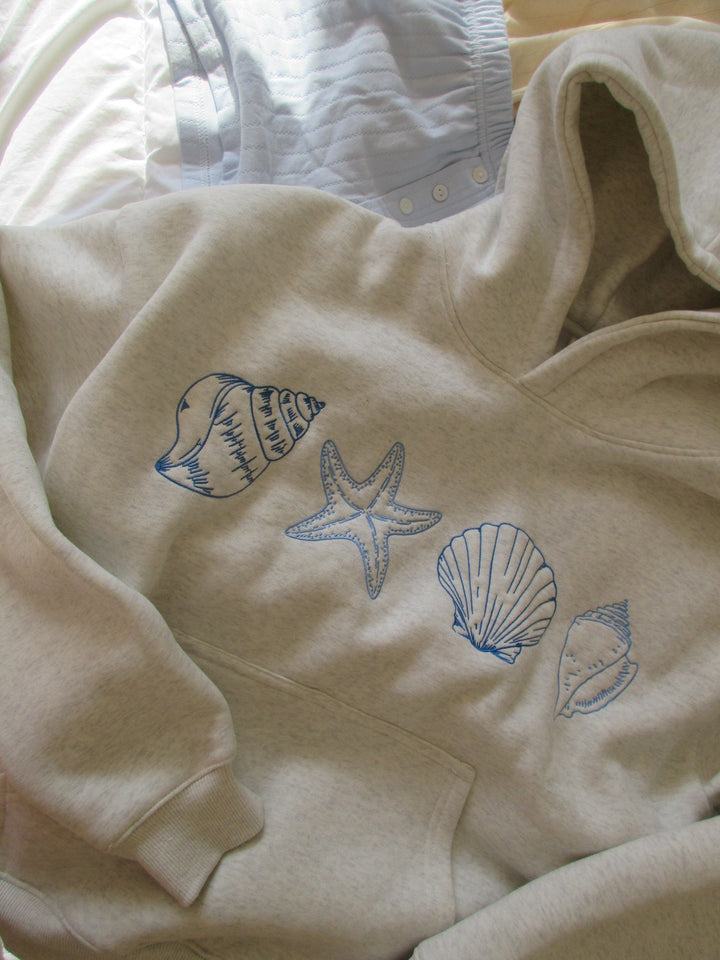 Ocenia | Unisex Sweatshirt with Shells