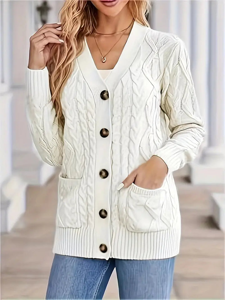 Feya | Classic Cardigan