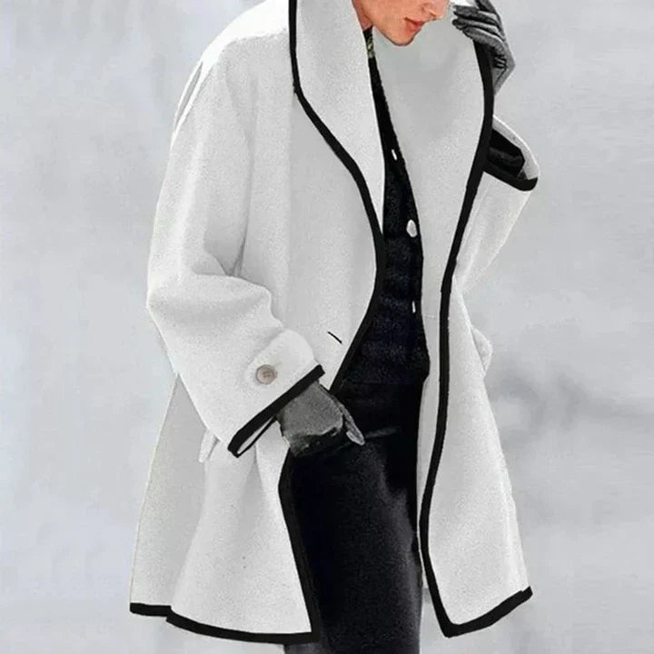 Amelia | Double-Breasted Wool Coat